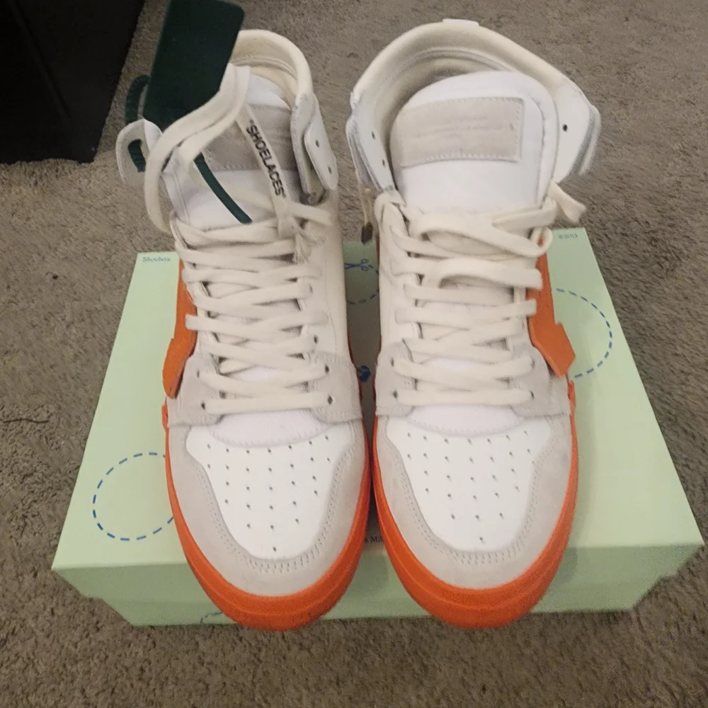 Off-White Arrow High-Top Sneakers in White & Orange - Picture 4 of 5
